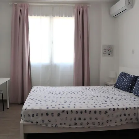 Apartment The No 7 *