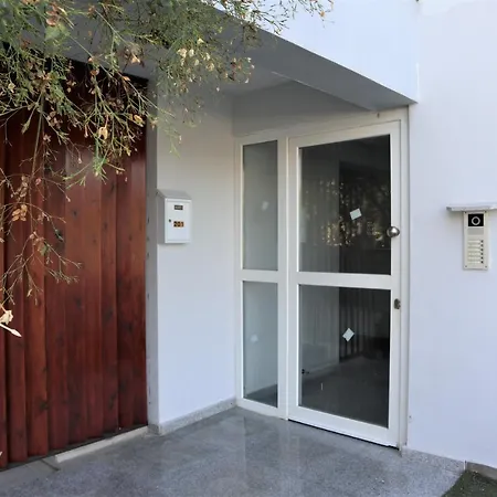 The No 7 Apartment