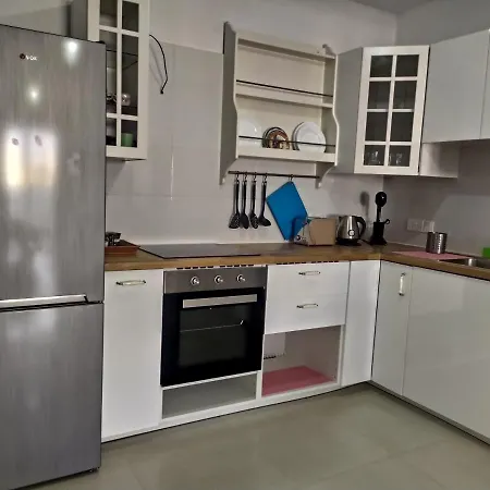Apartment The No 7 *